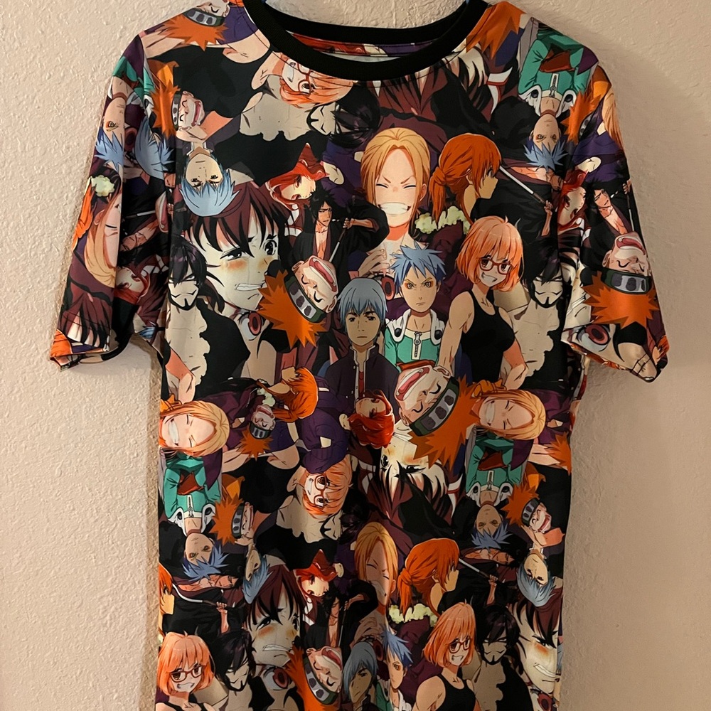 Anime/Manga shirt •mens Medium